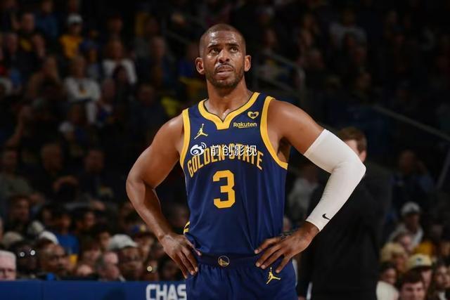 中国男篮集训名单：周琦回归 赵继伟赵睿在列